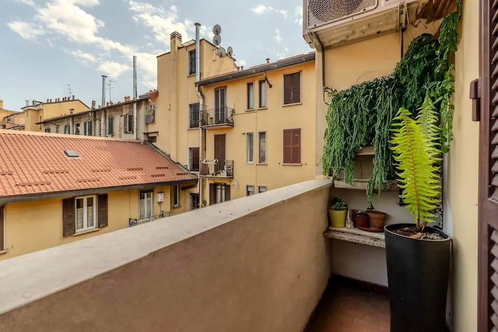 Lambrate Living Apartment Milan