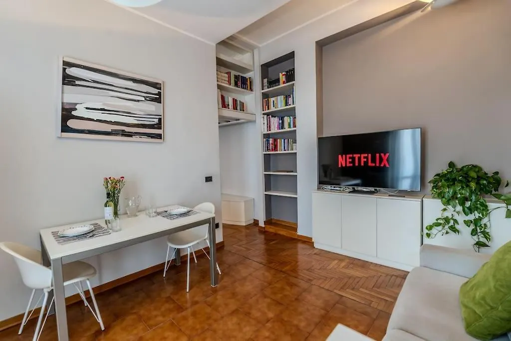 Lambrate Living Apartment Milan